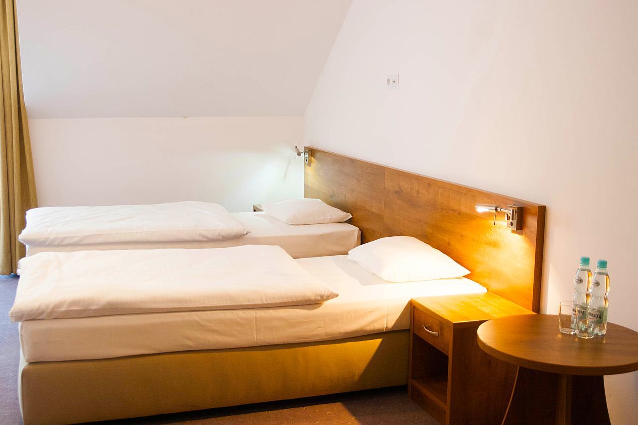 Hotel Drohicki 德罗希琴 外观 照片